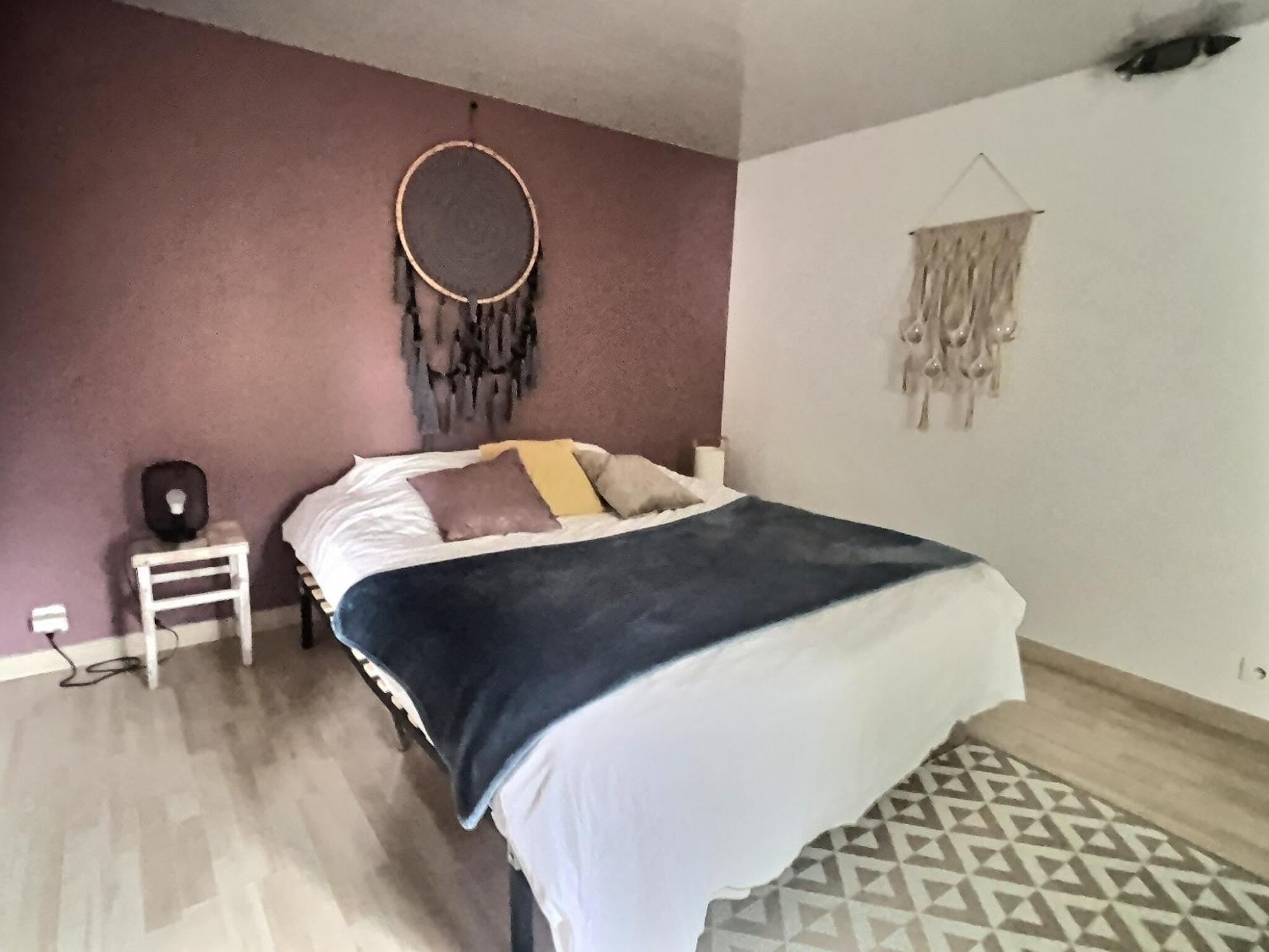 Le Grandthille Apartment Châlons-en-Champagne Екстериор снимка