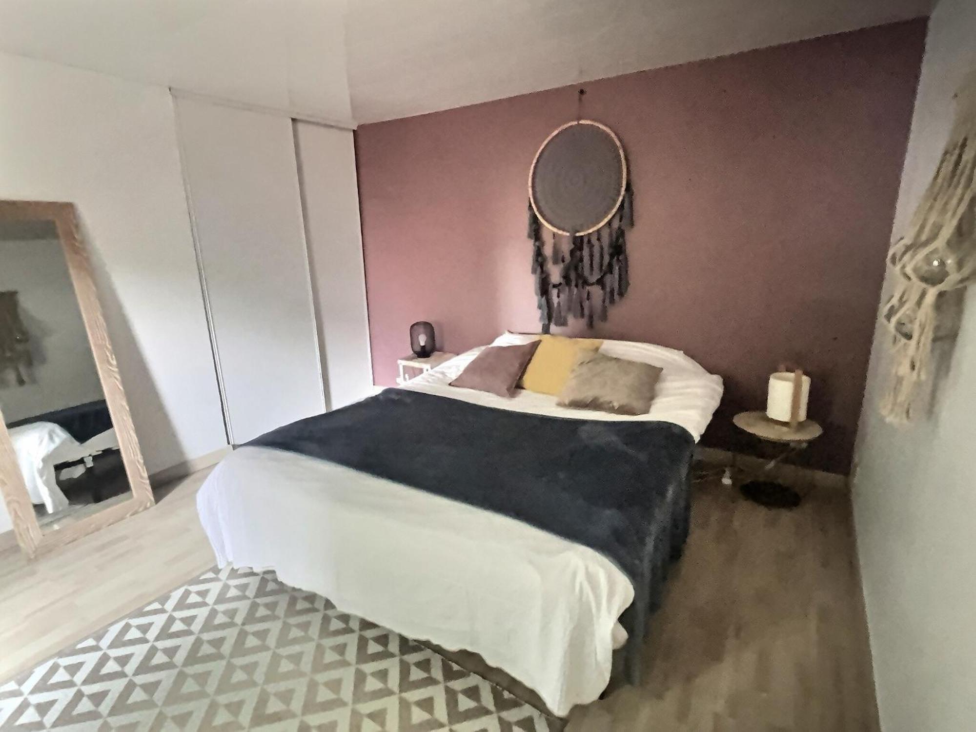 Le Grandthille Apartment Châlons-en-Champagne Екстериор снимка