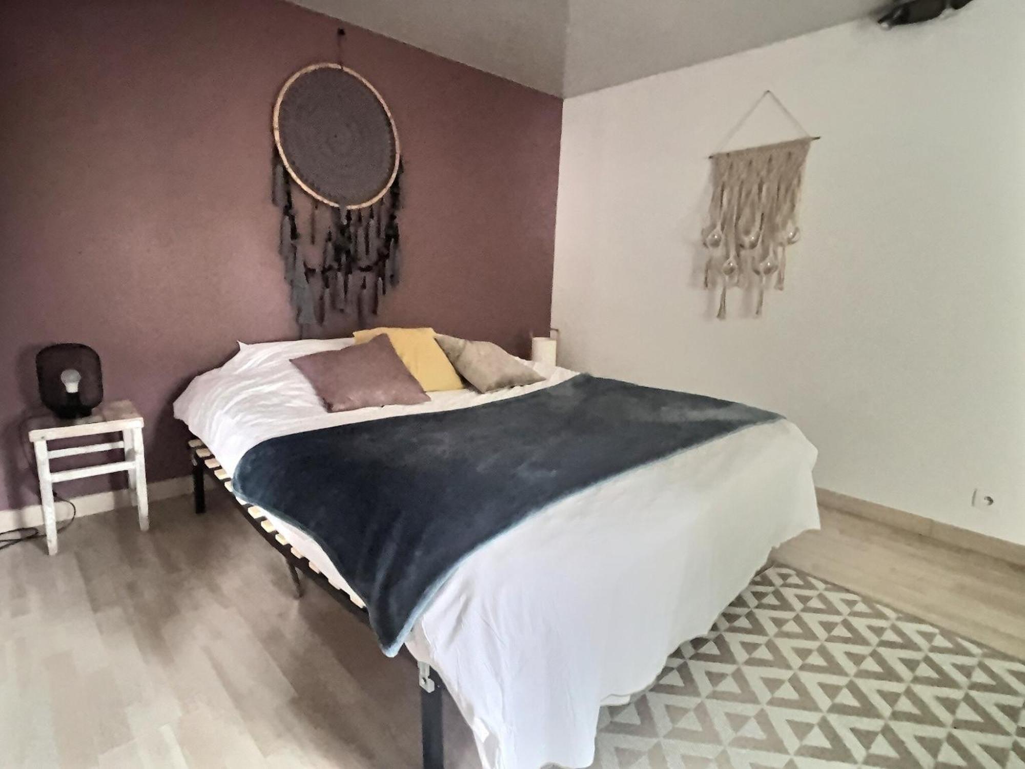 Le Grandthille Apartment Châlons-en-Champagne Екстериор снимка